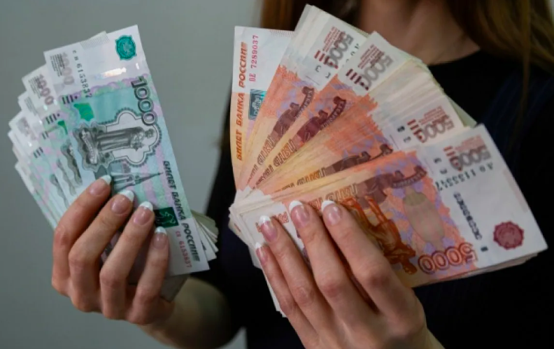 Фото Индексация выплат и Qr-коды для мигрантов. Что изменится в жизни россиян с 1 июня 3